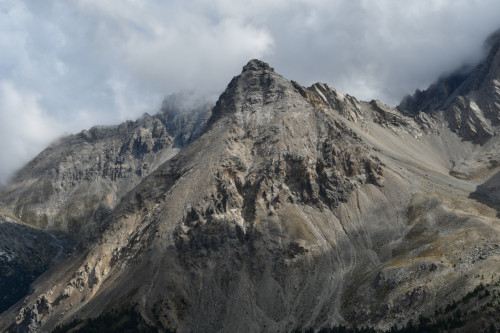 La Roche des Prés vue de la Pointe de Pécé